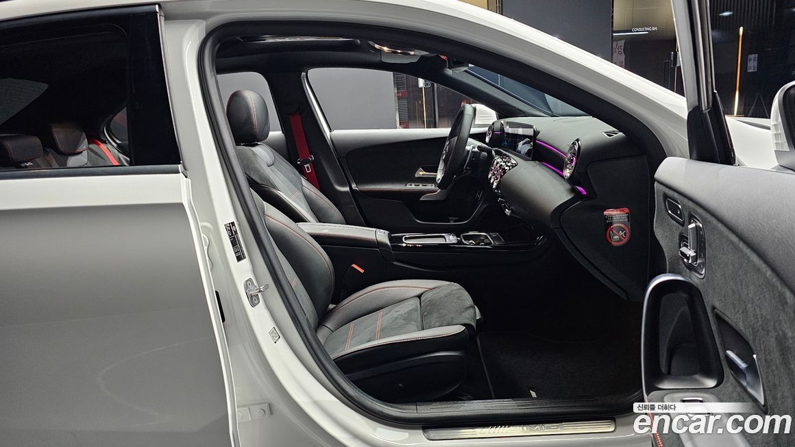 Mercedes-Benz A-Class 2024