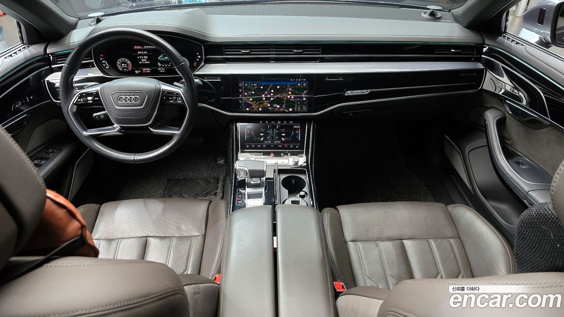 Audi A8 2021