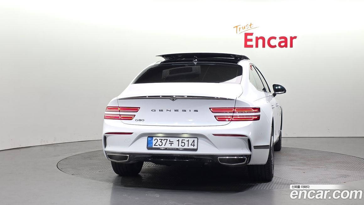 Genesis G80 2022