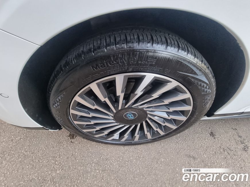 Hyundai Grandeur 2024