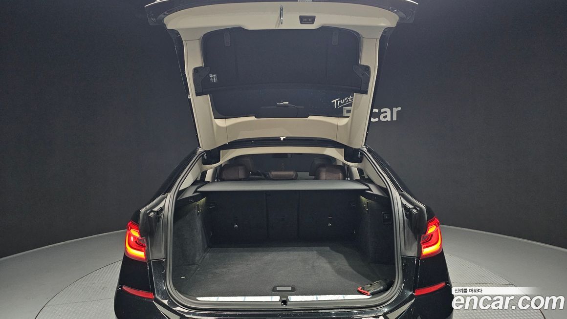 BMW Gran Turismo 2024