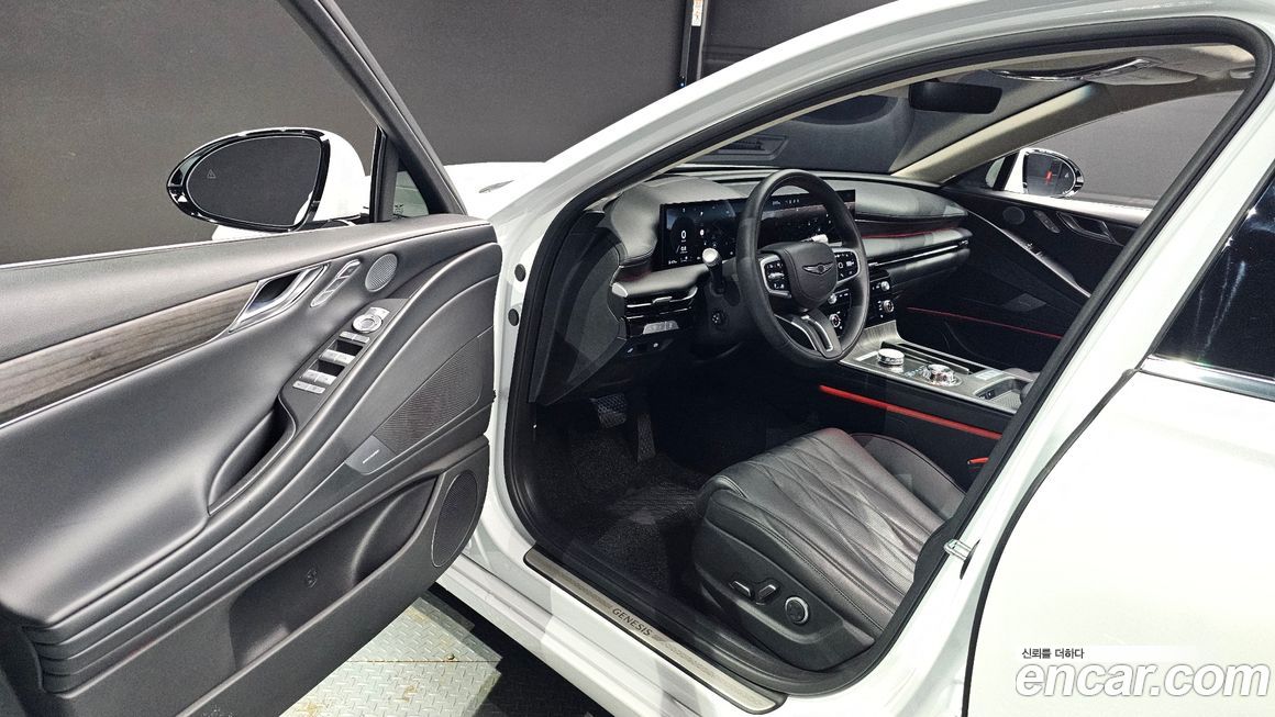 Genesis G80 2025