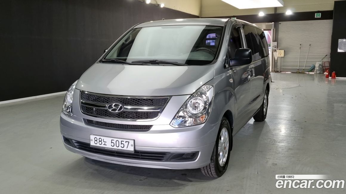 Hyundai Starex 2012