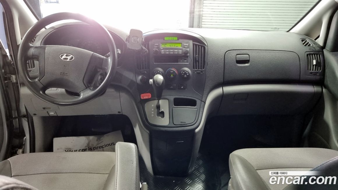 Hyundai Starex 2012