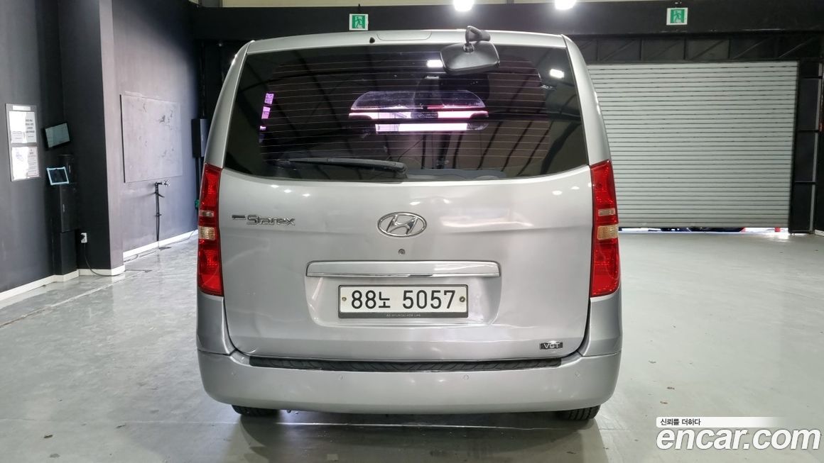 Hyundai Starex 2012