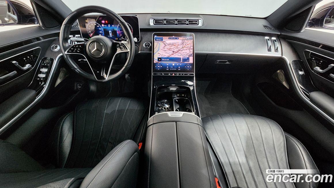 Mercedes-Benz S-Class 2021