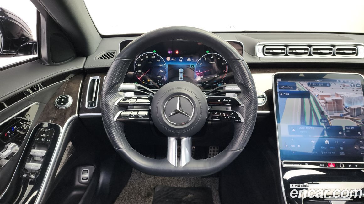 Mercedes-Benz S-Class 2021