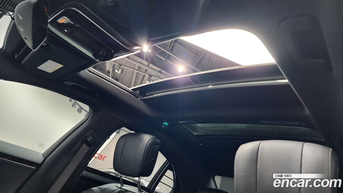 Mercedes-Benz S-Class 2021