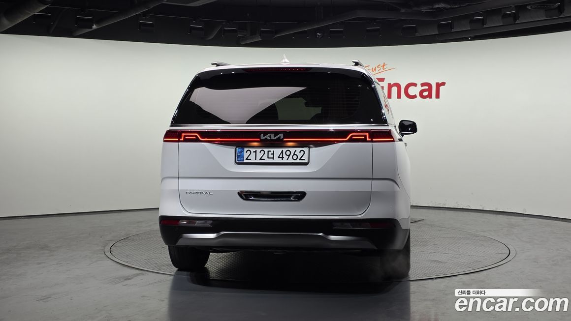 Kia Canival 2023