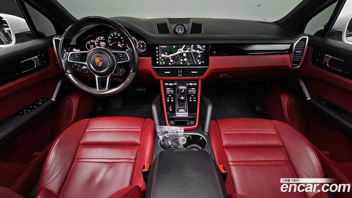 Porsche Cayenne 2022