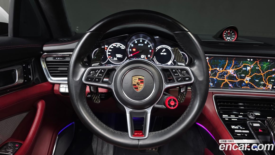 Porsche Panamera 2019
