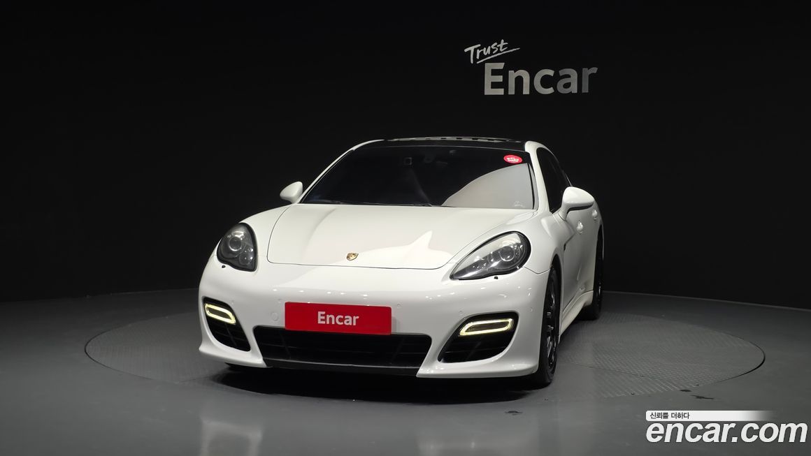 Porsche Panamera 2013