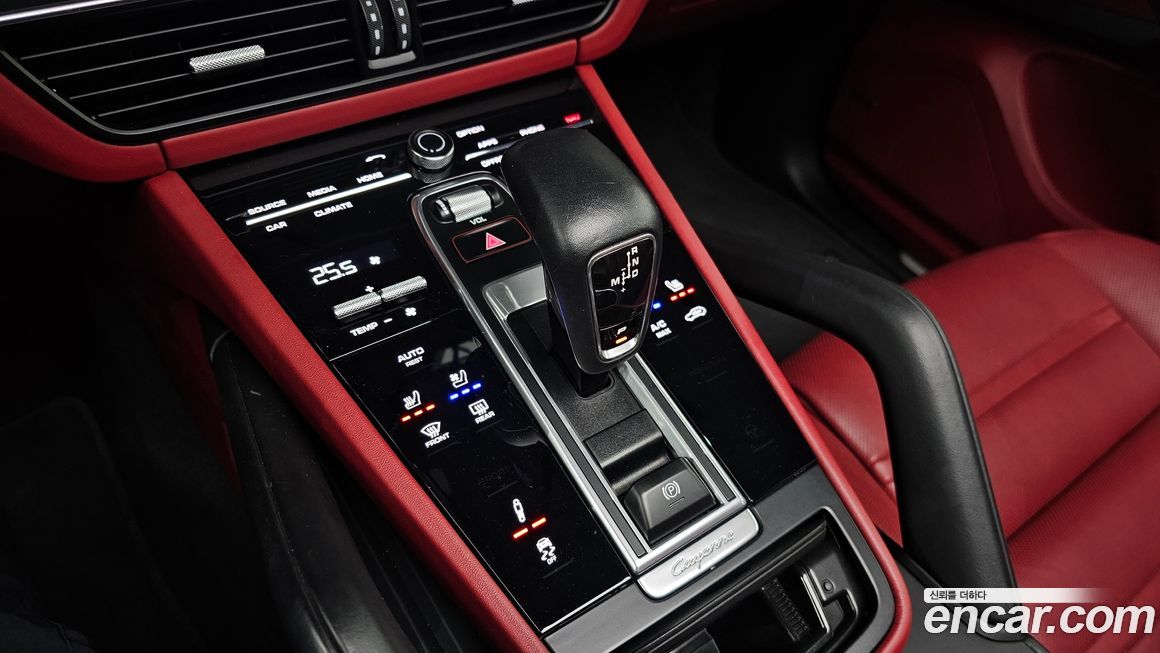 Porsche Cayenne 2022