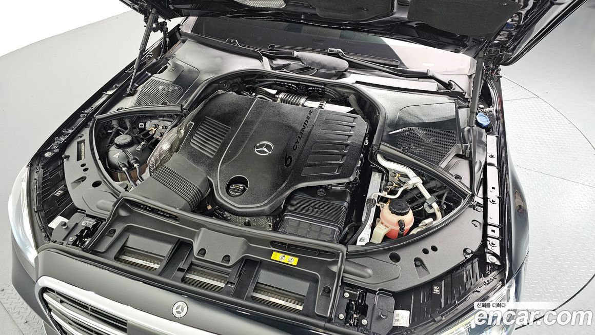 Mercedes-Benz S-Class 2022