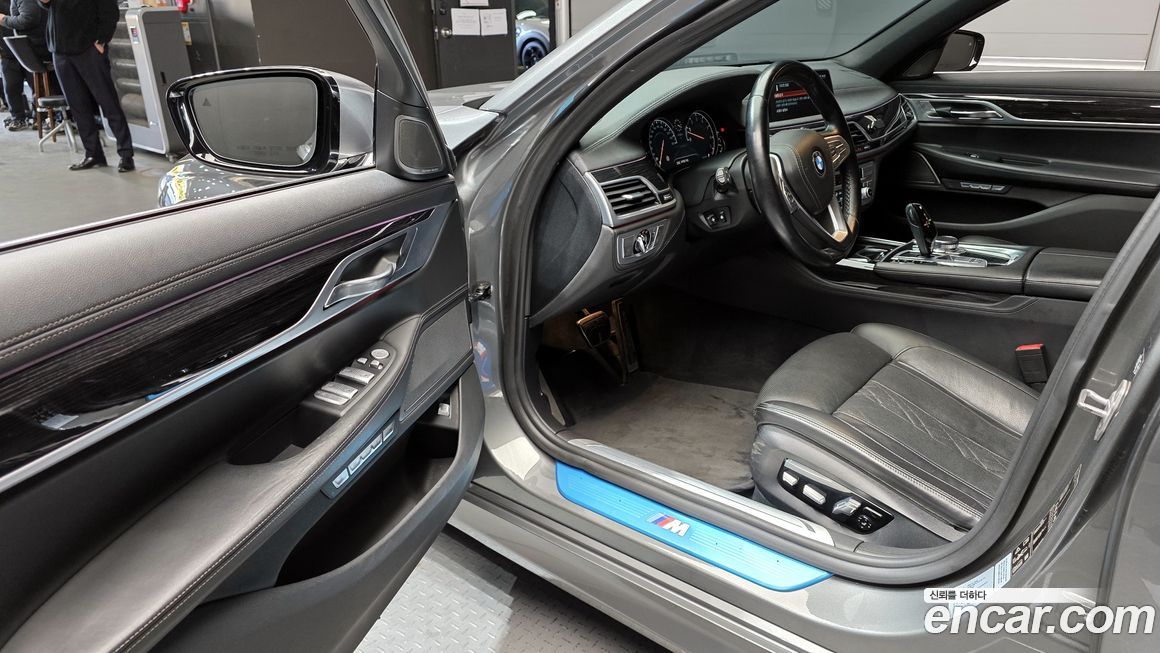 BMW 7-Series 2018