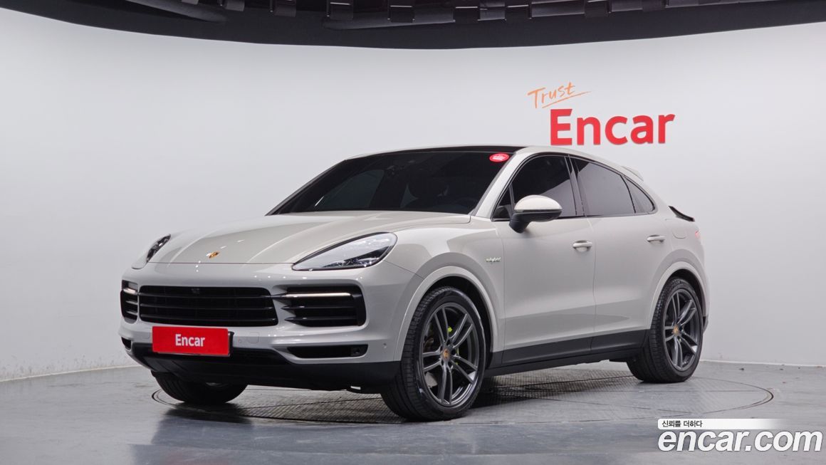 Porsche Cayenne 2021
