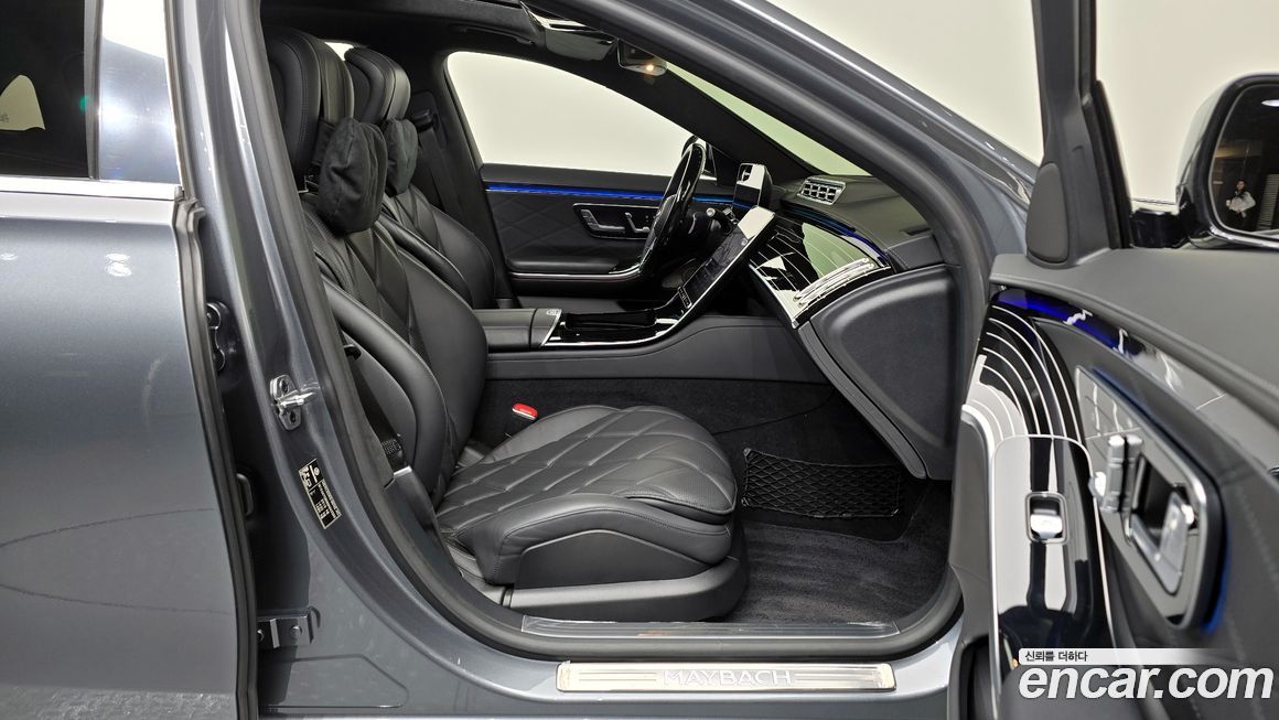 Mercedes-Benz S-Class 2021