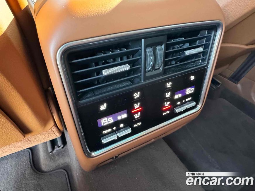 Porsche Cayenne 2023