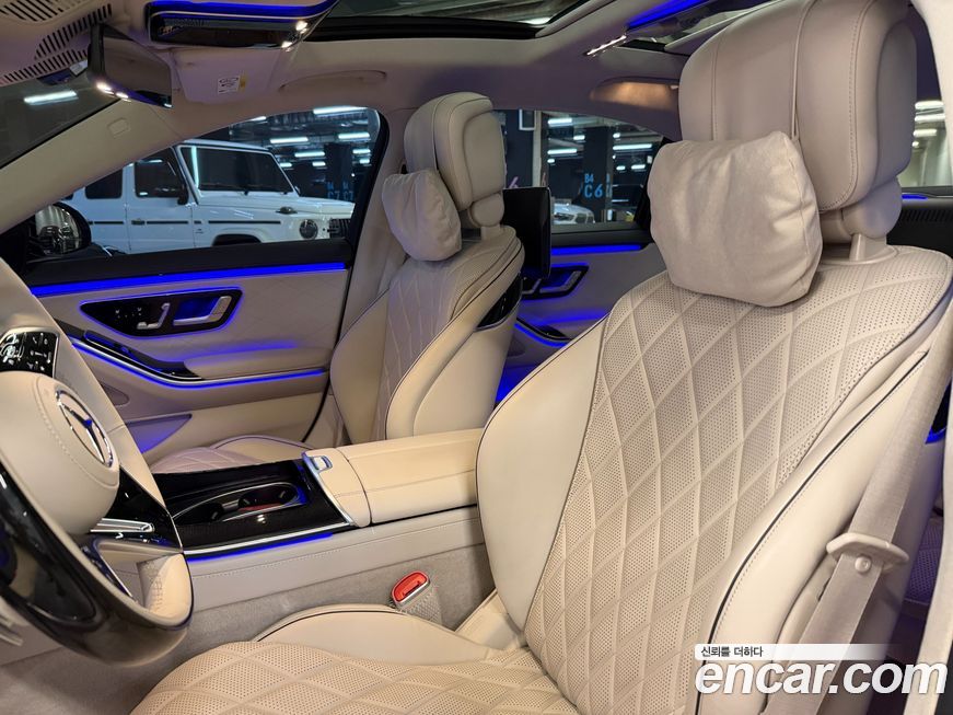 Mercedes-Benz S-Class 2023