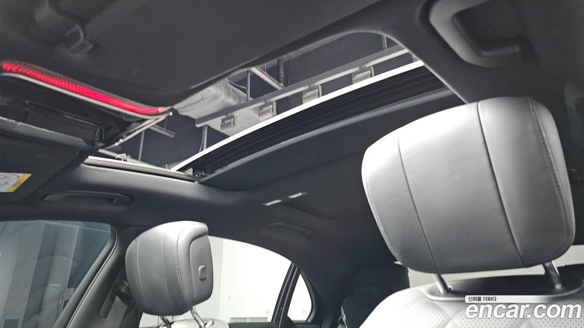 Mercedes-Benz S-Class 2023