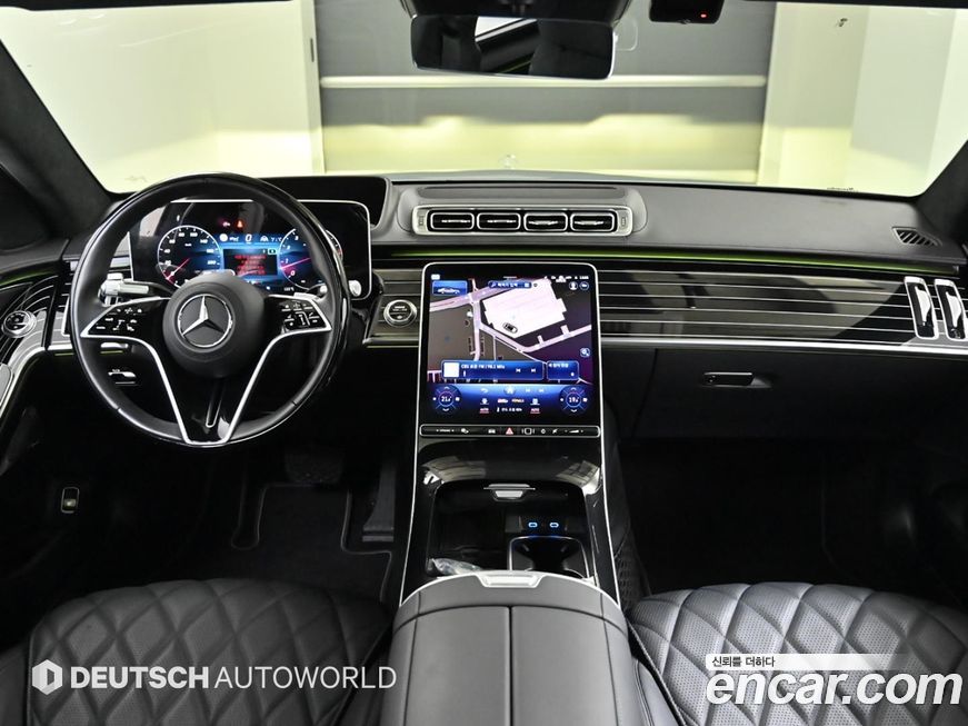 Mercedes-Benz S-Class 2024