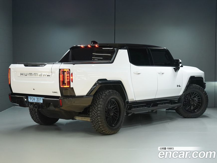 GMC Hummer EV 2025