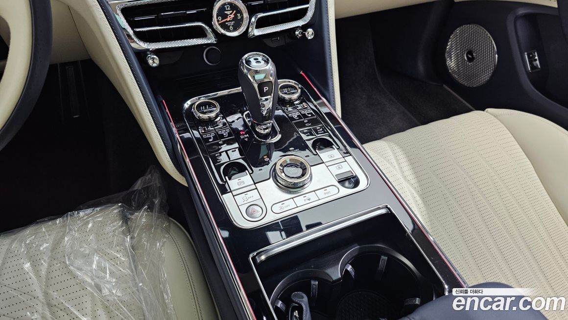 Bentley Flying Spur 2022