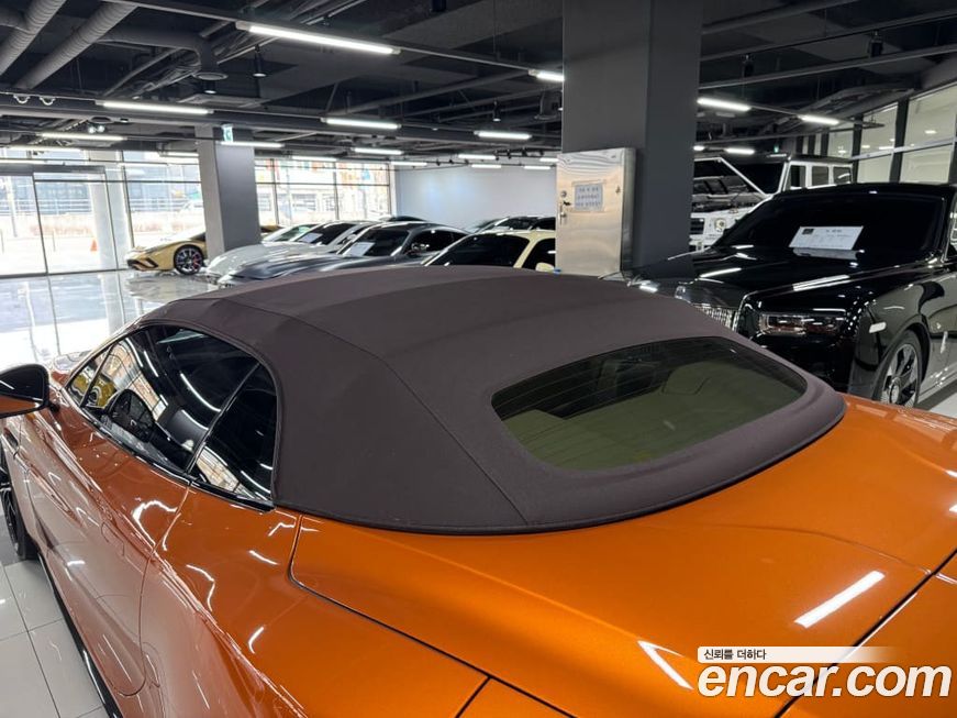 Astonmartin Vanquish 2016