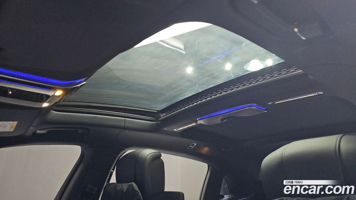 Mercedes-Benz S-Class 2023