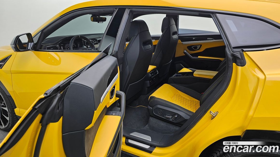 Lamborghini Urus 2020