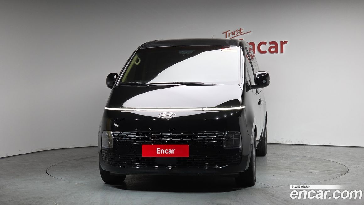 Hyundai Staria 2022