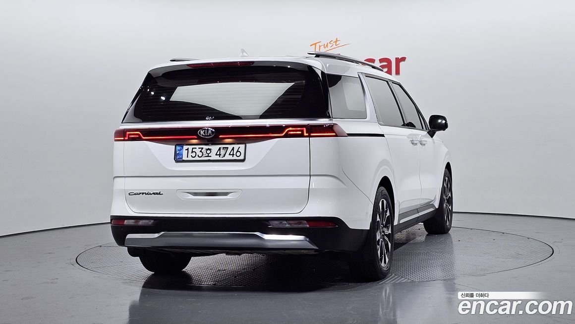 Kia Canival 2021