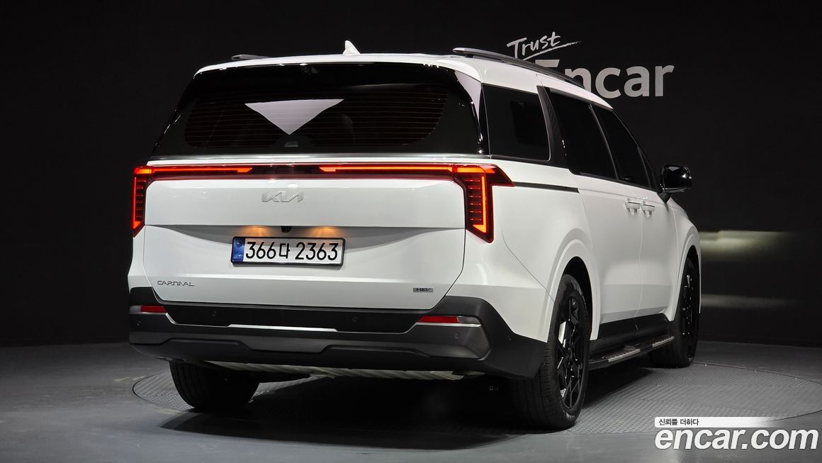 Kia Canival 2025
