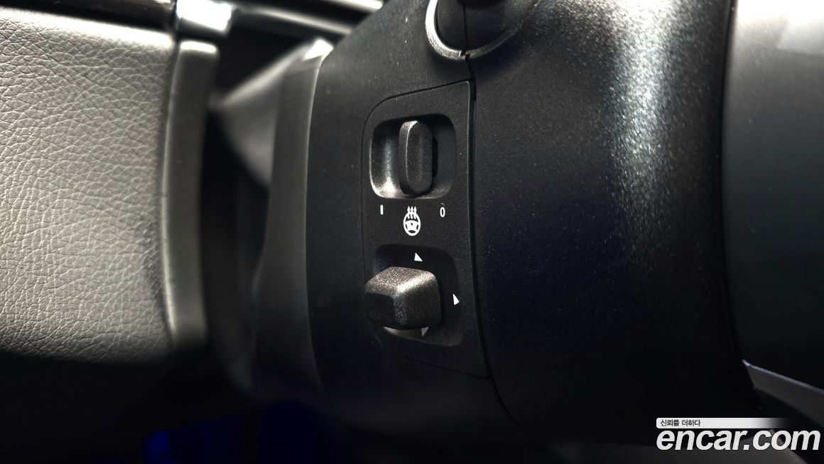 Mercedes-Benz S-Class 2024