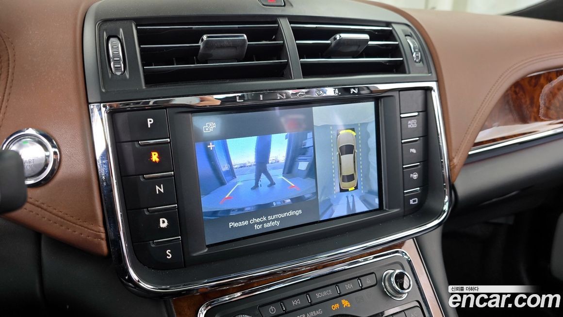 Lincoln Continental 2017