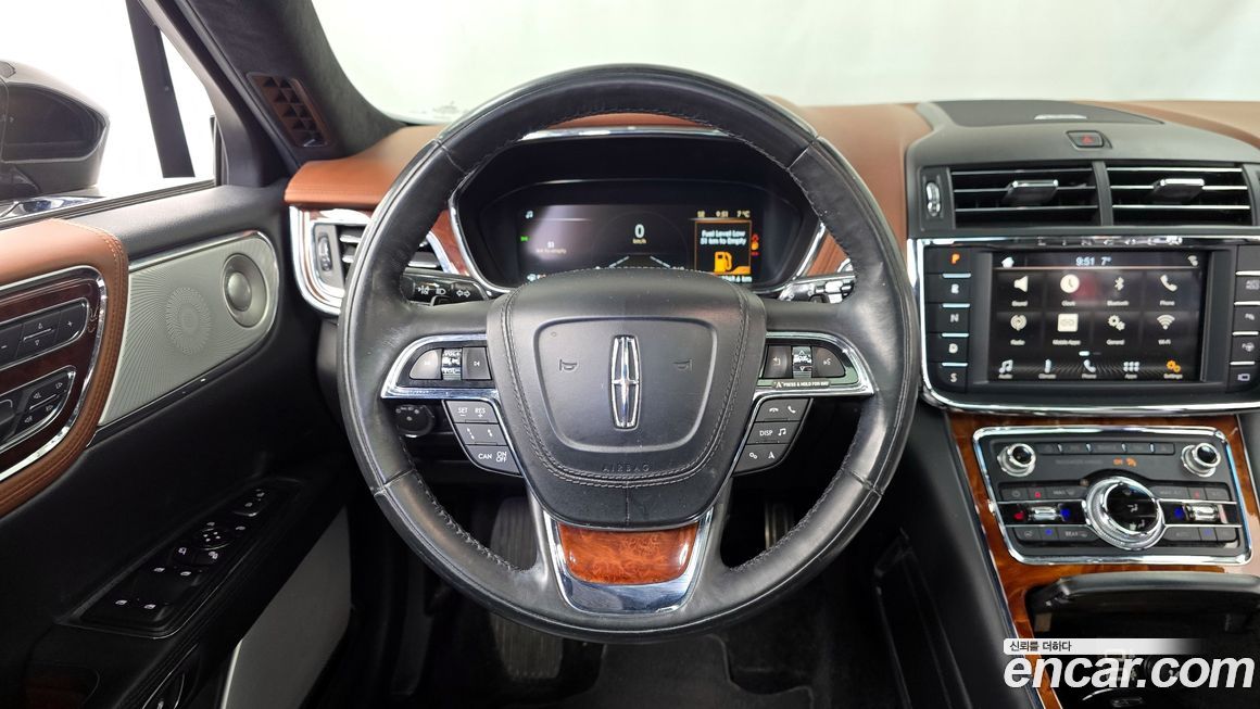 Lincoln Continental 2017