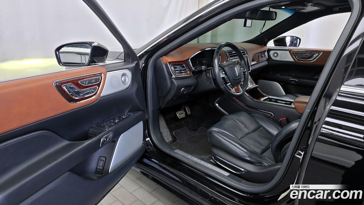 Lincoln Continental 2017