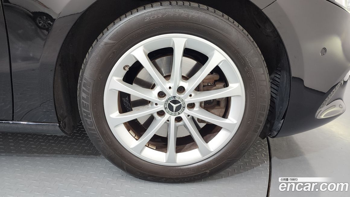 Mercedes-Benz A-Class 2019