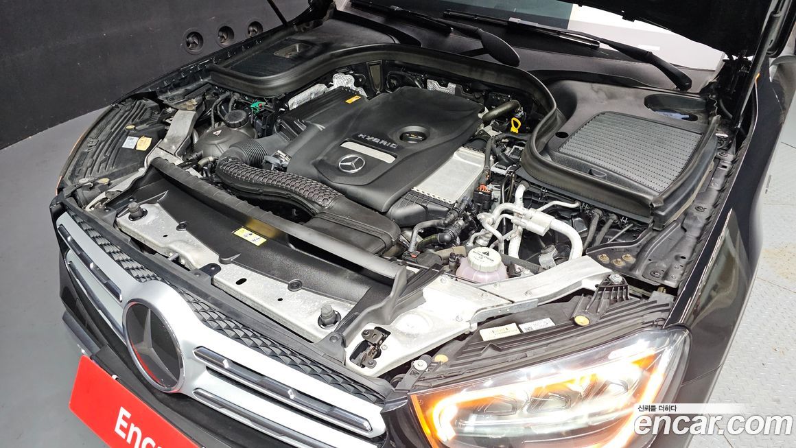 Mercedes-Benz GLC-Class 2020