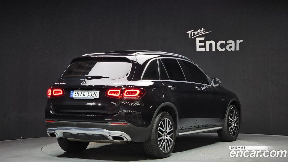 Mercedes-Benz GLC-Class 2020