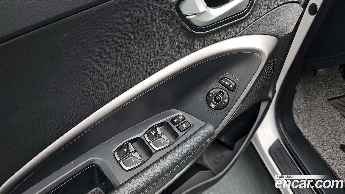 Hyundai Santafe 2016