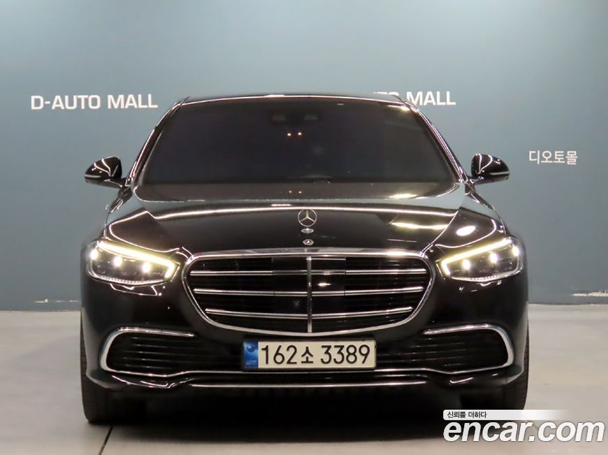 Mercedes-Benz S-Class 2021