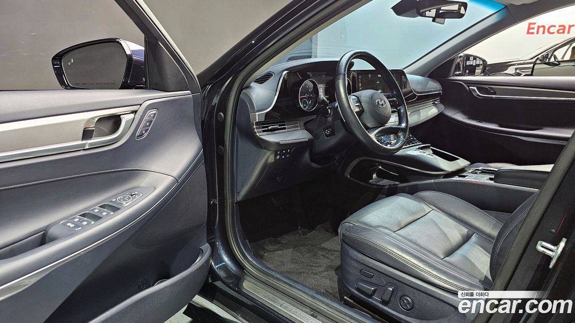 Hyundai Grandeur 2021