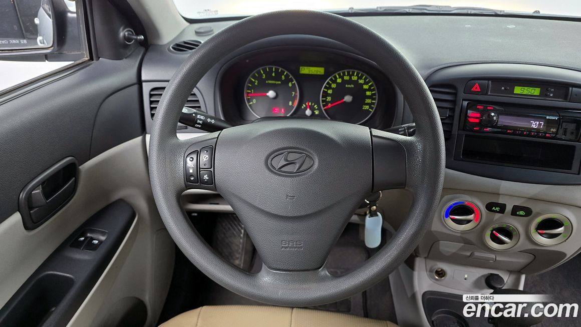 Hyundai Verna 2009