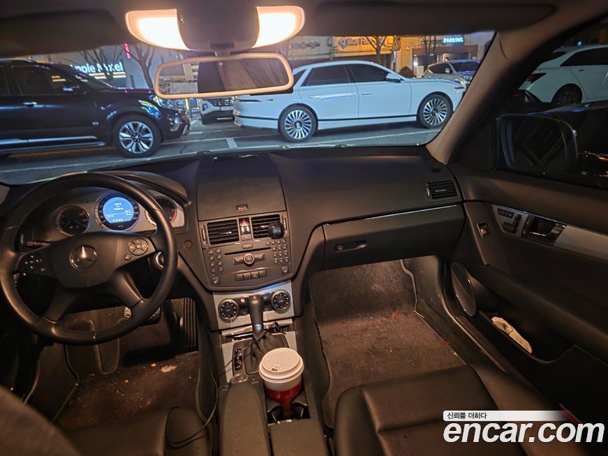Mercedes-Benz C-Class 2009