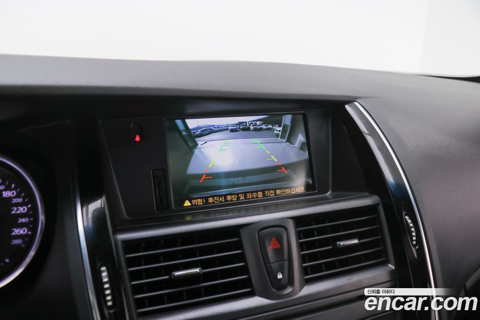 Renault-KoreaSamsung SM7 2012