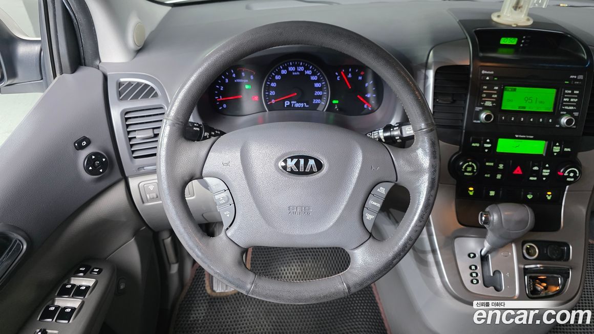 Kia Canival 2013