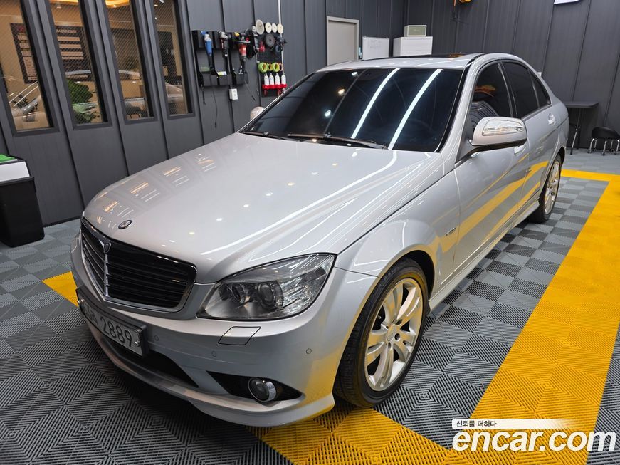 Mercedes-Benz C-Class 2009