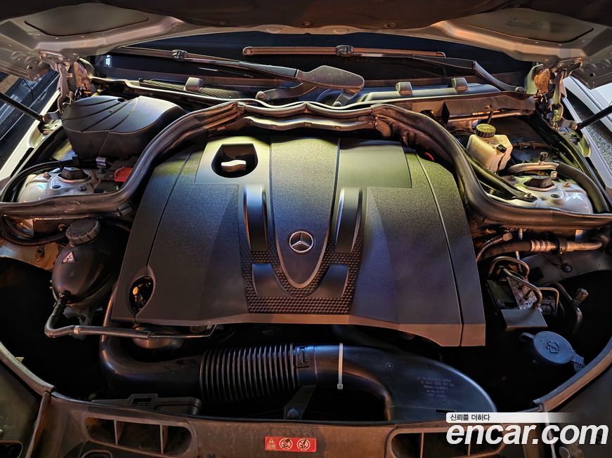 Mercedes-Benz C-Class 2009