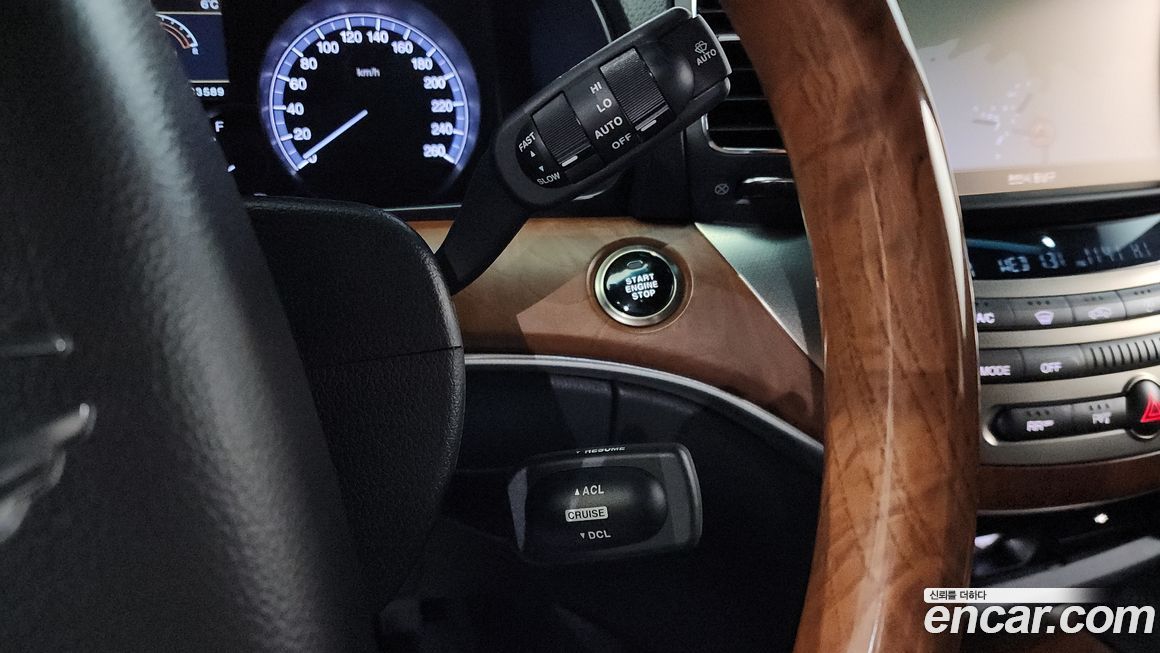 KG_Mobility_Ssangyong Chairman 2016